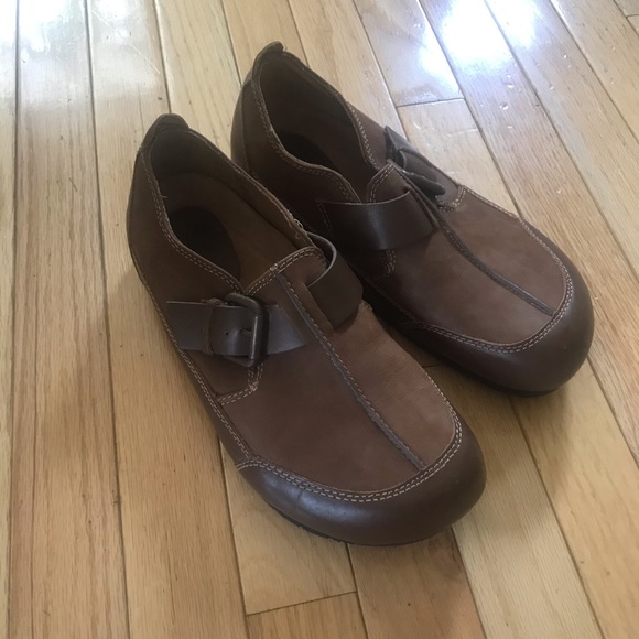 SOLD Söfft Shoes, Never Worn - Picture 2 of 7